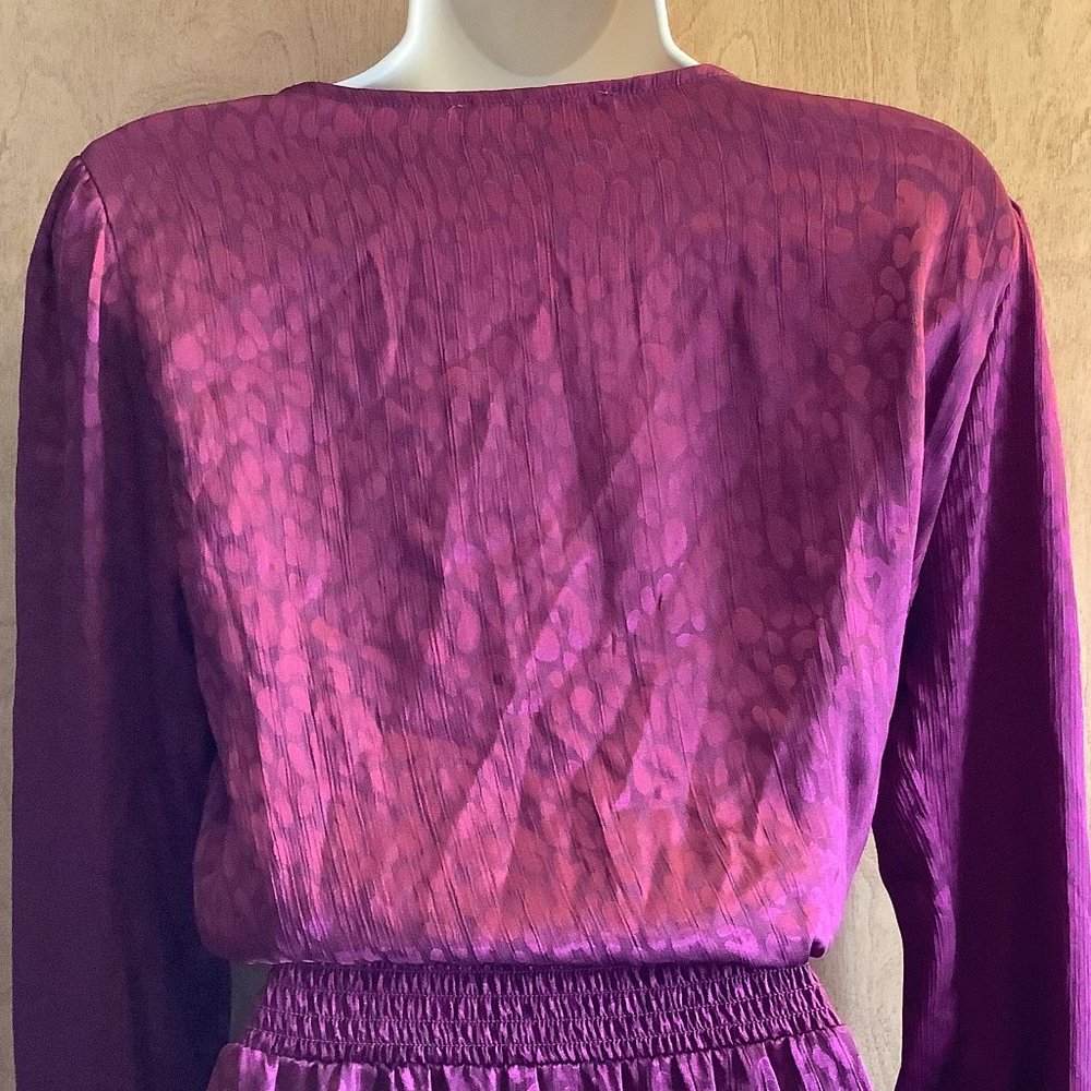 NWT Michael Kors Red Long Sleeve Dress Size: Medium - Picture 7 of 11